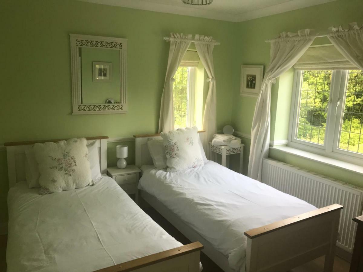 West Tyning Bed & Breakfast Bristol Luaran gambar